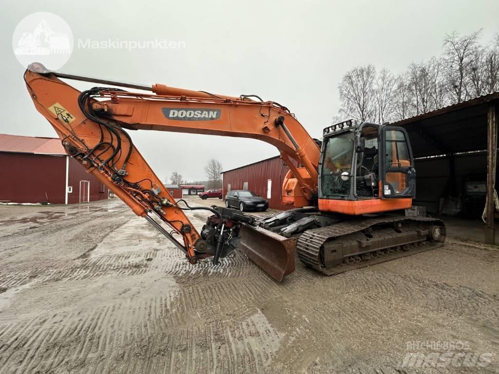 Doosan DX 235 LCR Kāpurķēžu ekskavatori