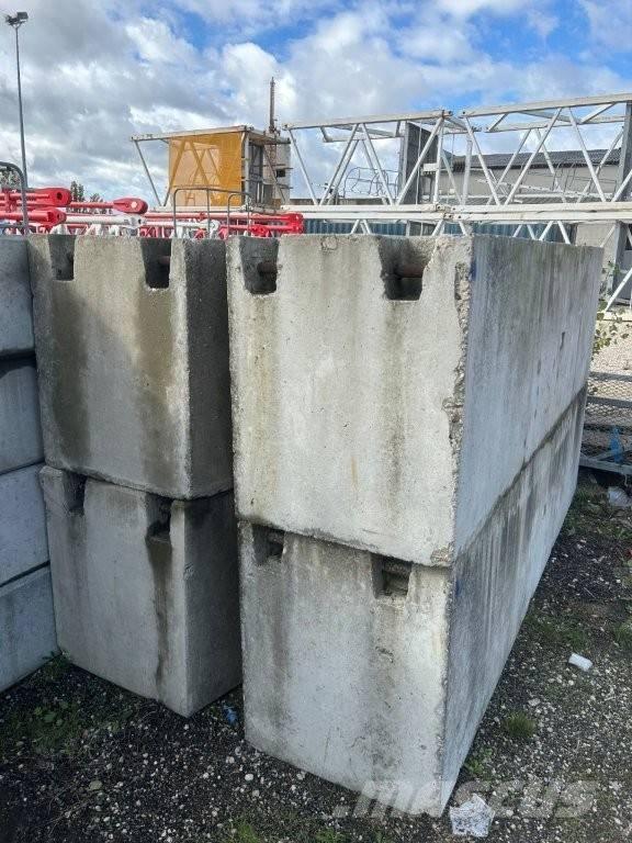 Potain MR 225 Torņa krāni