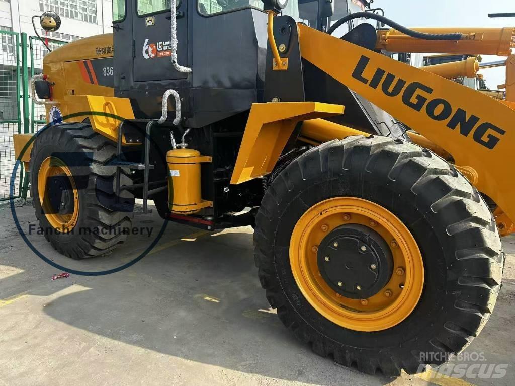 LiuGong 835 Kāpurķēžu ekskavatori