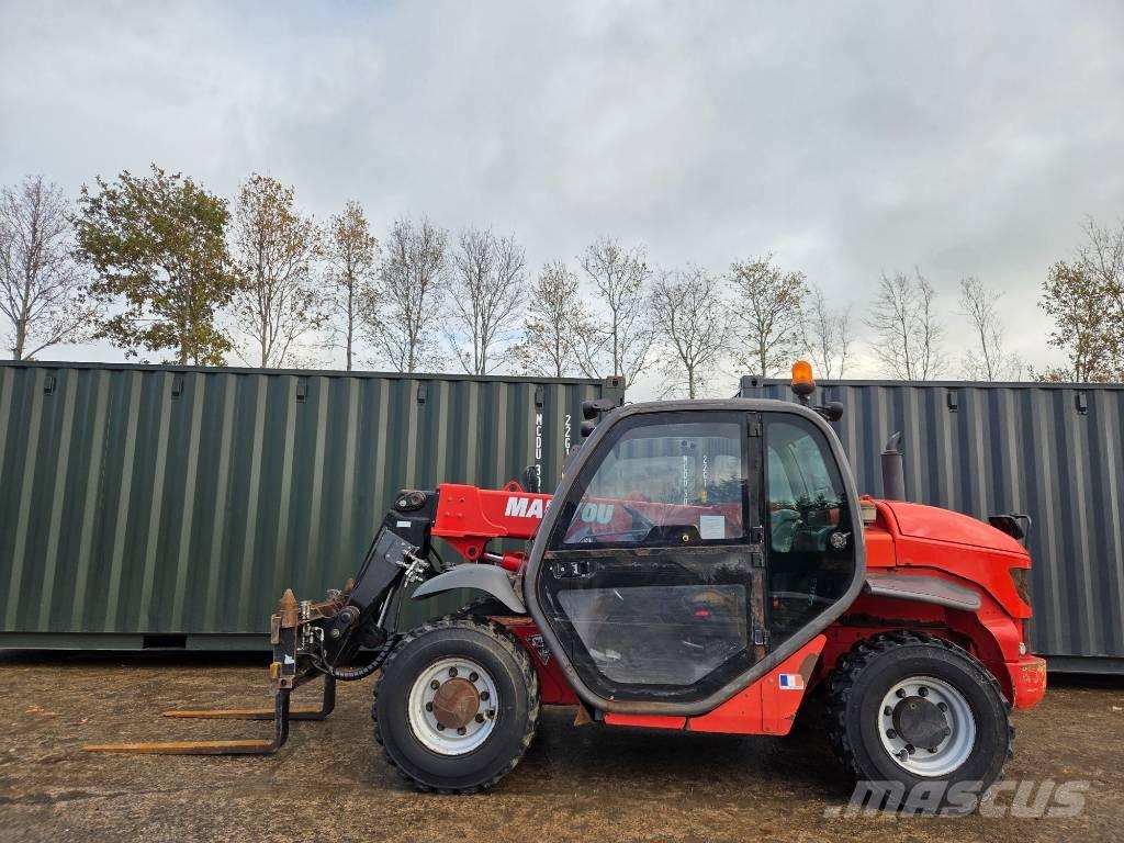 Manitou MLT 523 T Teleskopiskie manipulatori