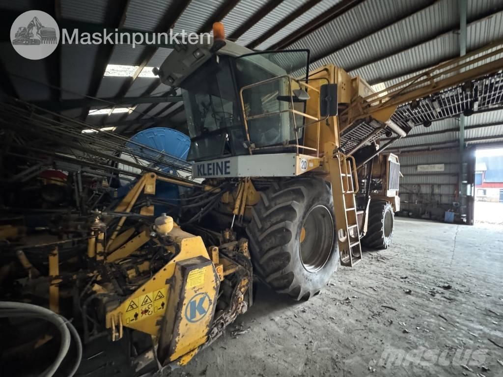 Franz Kliene Ražas novākšanas kombaini