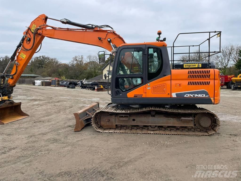 Doosan DX140LC-5 Kāpurķēžu ekskavatori