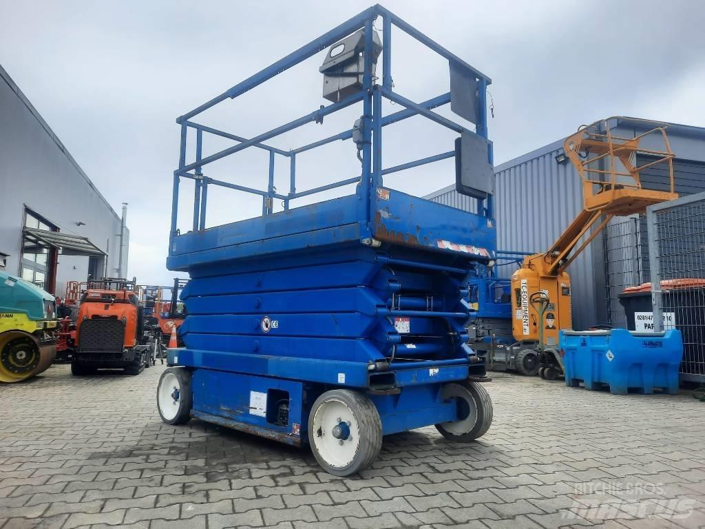 SkyJack SJ III 4632 Šķerveida pacēlāji