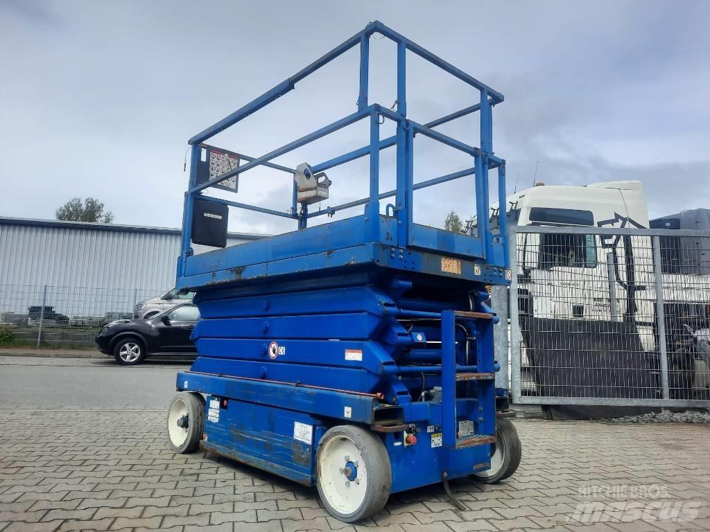 SkyJack SJ III 4632 Šķerveida pacēlāji