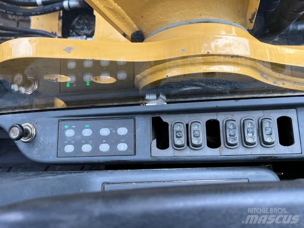 CAT 315 D Kāpurķēžu ekskavatori