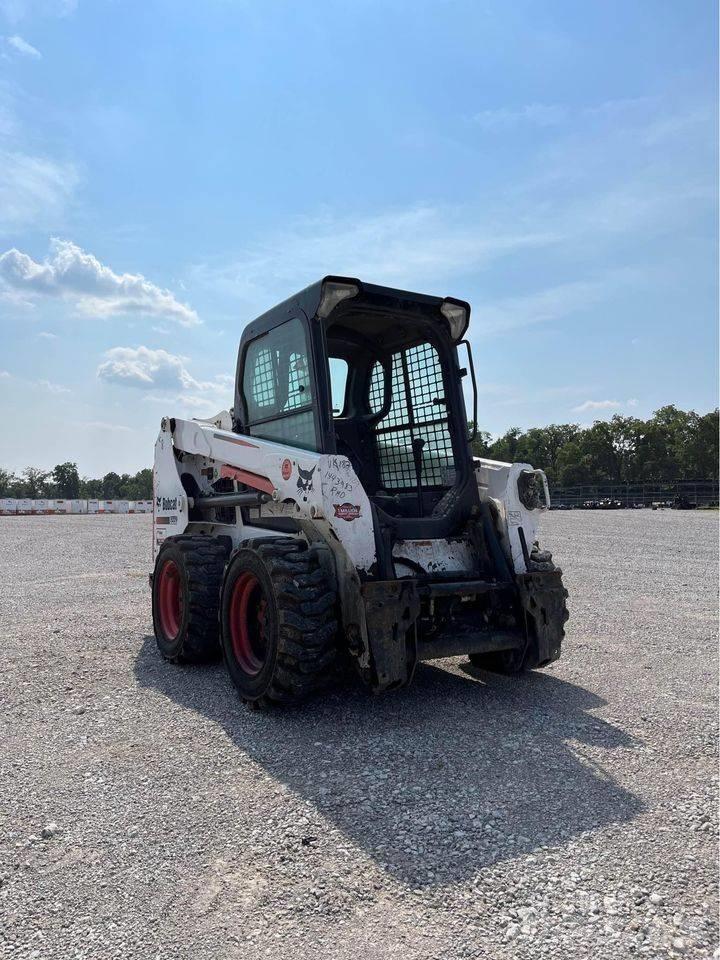 Bobcat S 550 Lietoti riteņu kompaktiekrāvēji