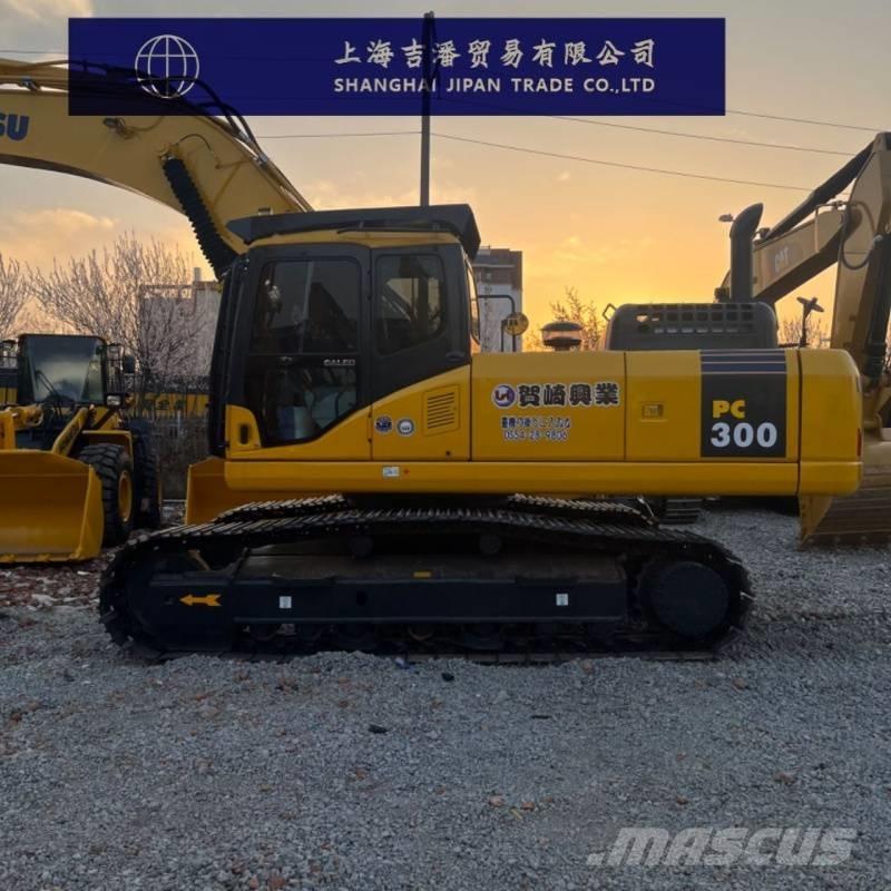 Komatsu PC 300 Kāpurķēžu ekskavatori
