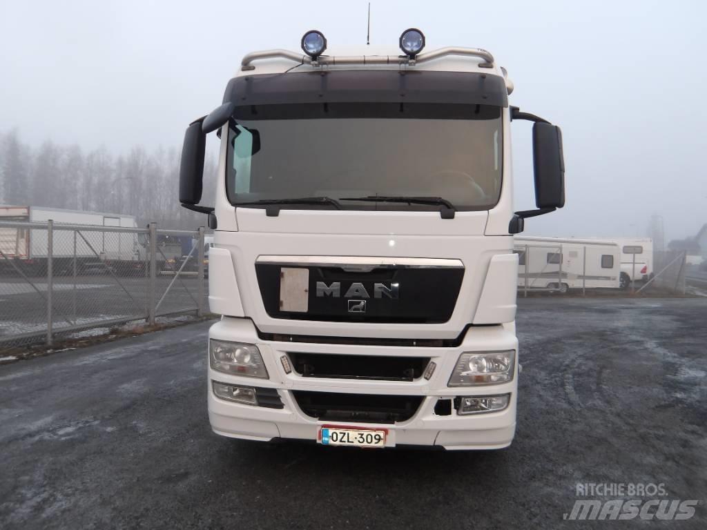MAN TGS 26.480 6x2 Treileri ar āķi