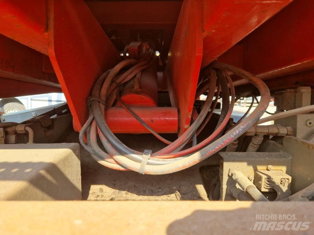 JLG 3369 LE Šķerveida pacēlāji