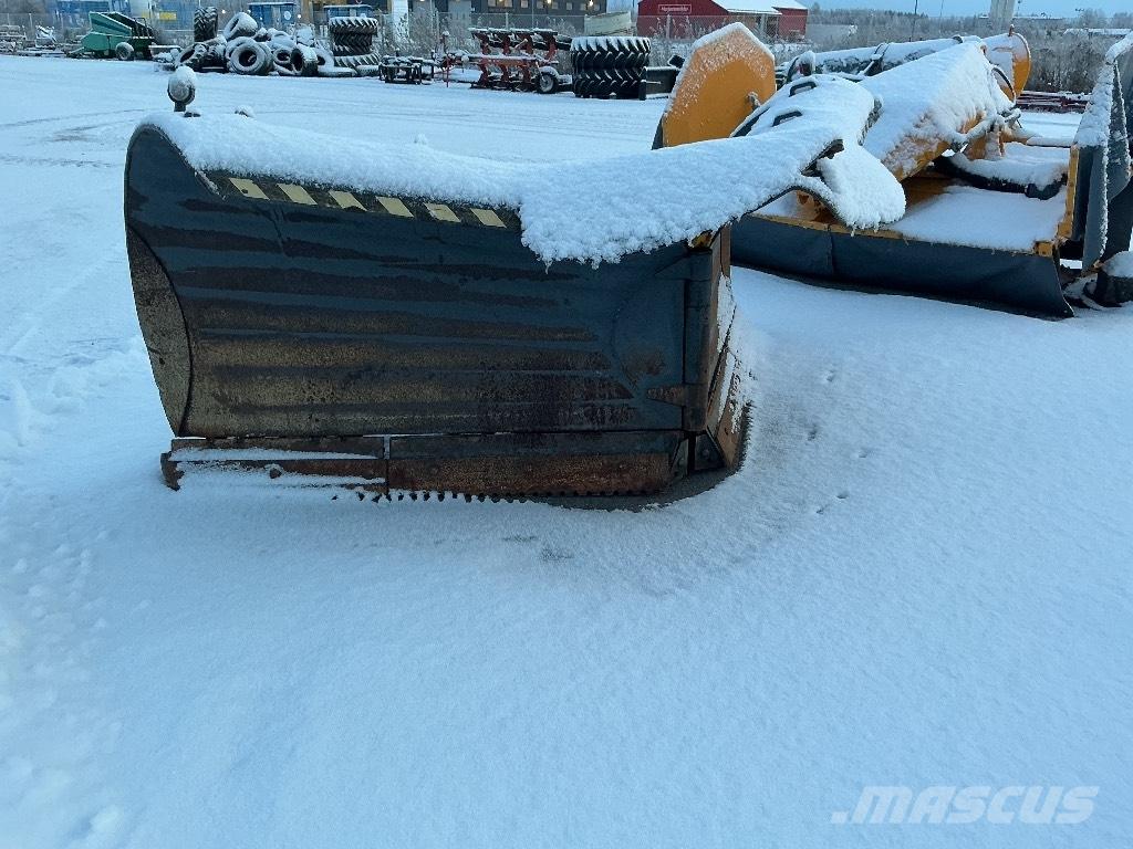 Stark NL3600R Sniega naži un tīrītāji