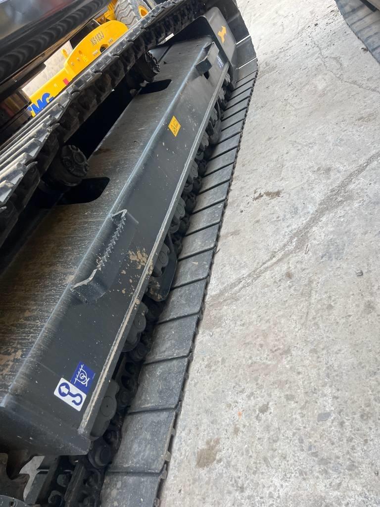 Hyundai HX 220 HD Kāpurķēžu ekskavatori