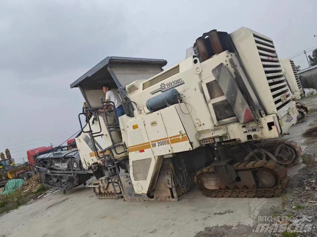 Wirtgen W2000 Asfalta dzesēšanas iekārtas