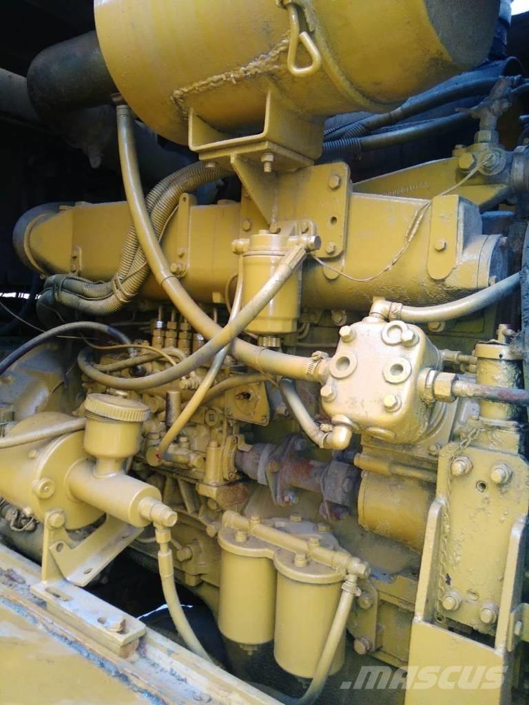 CAT 966 F Iekrāvēji uz riteņiem