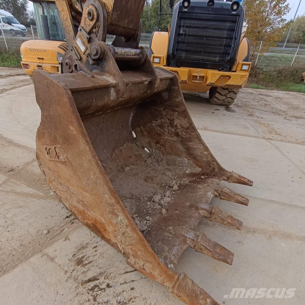 CAT 330FLN Kāpurķēžu ekskavatori