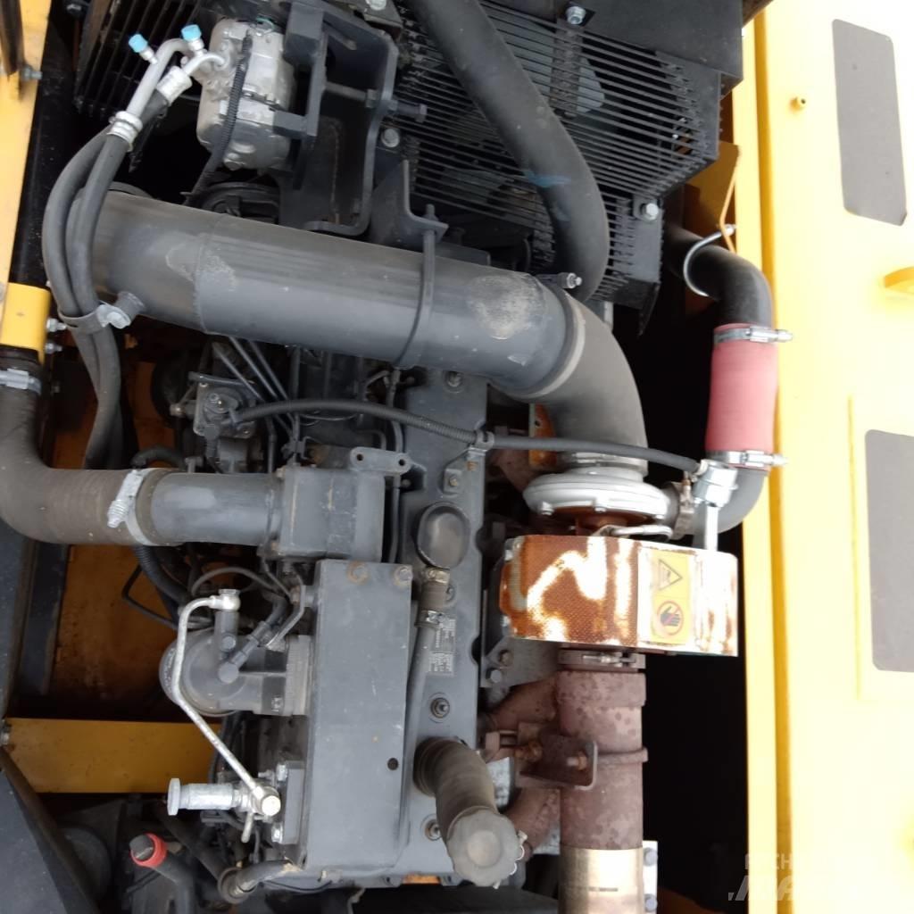Komatsu PC 360-7 Kāpurķēžu ekskavatori