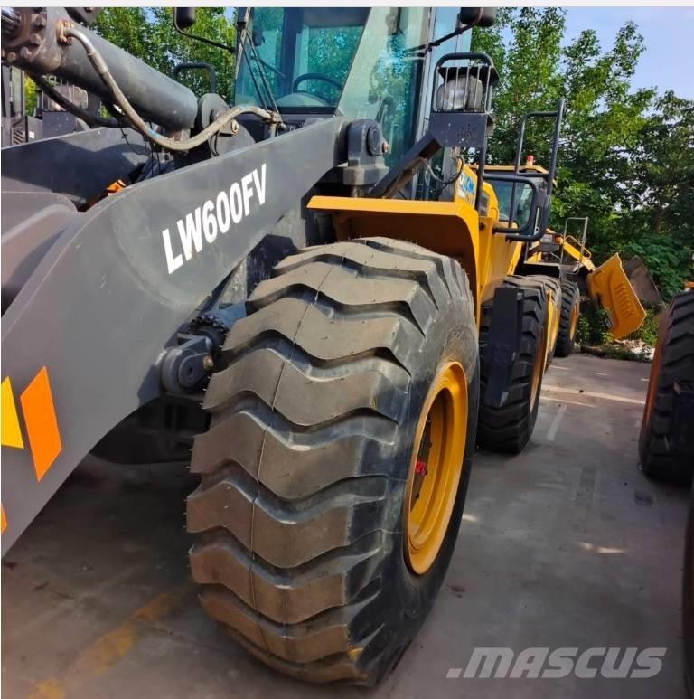XCMG LW 600 FV Iekrāvēji uz riteņiem