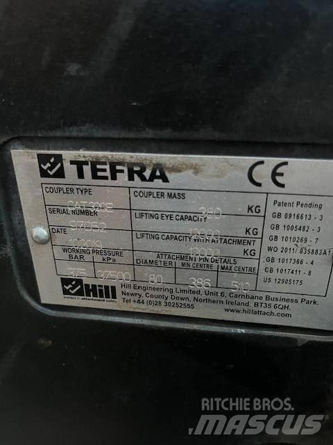  Tefra CAT 320E Ātrie savienotāji