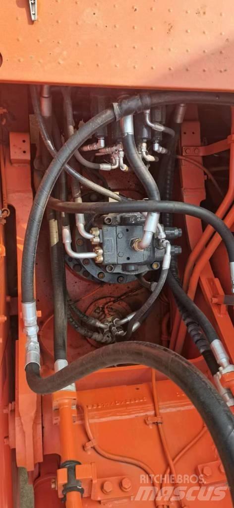 Doosan 300-7 Kāpurķēžu ekskavatori
