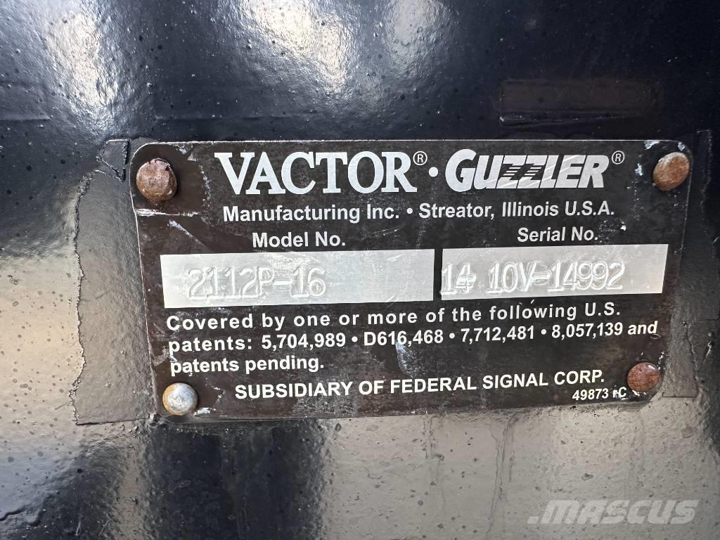 Kenworth T 400 Kombinētās vakumsūkņa mašīnas