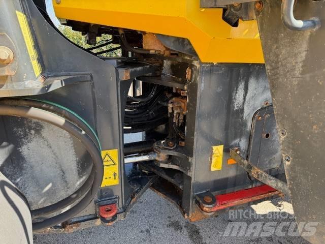 Komatsu WA 380-5H Iekrāvēji uz riteņiem