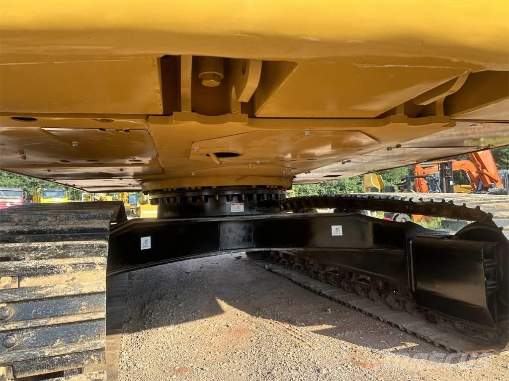 CAT 320 C L Kāpurķēžu ekskavatori