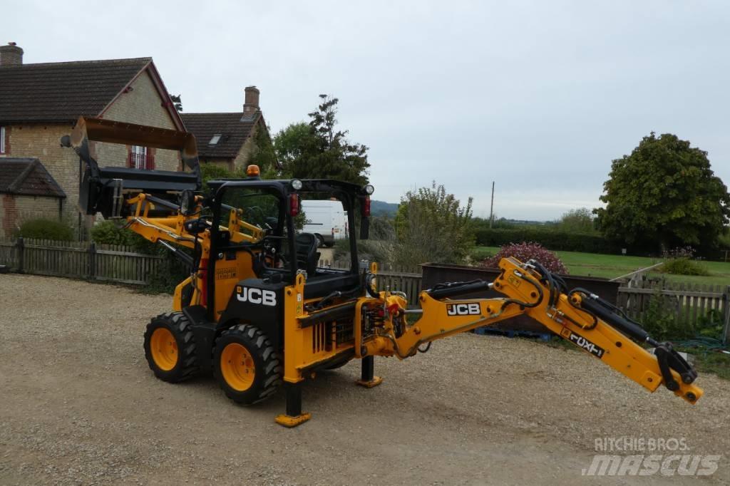JCB 1 CX Ekskavatori-iekrāvēji