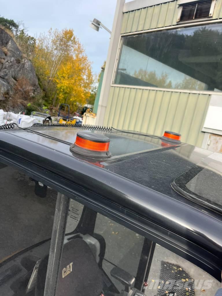 CAT 301.7 D Rototilt Mini ekskavatori < 7 t