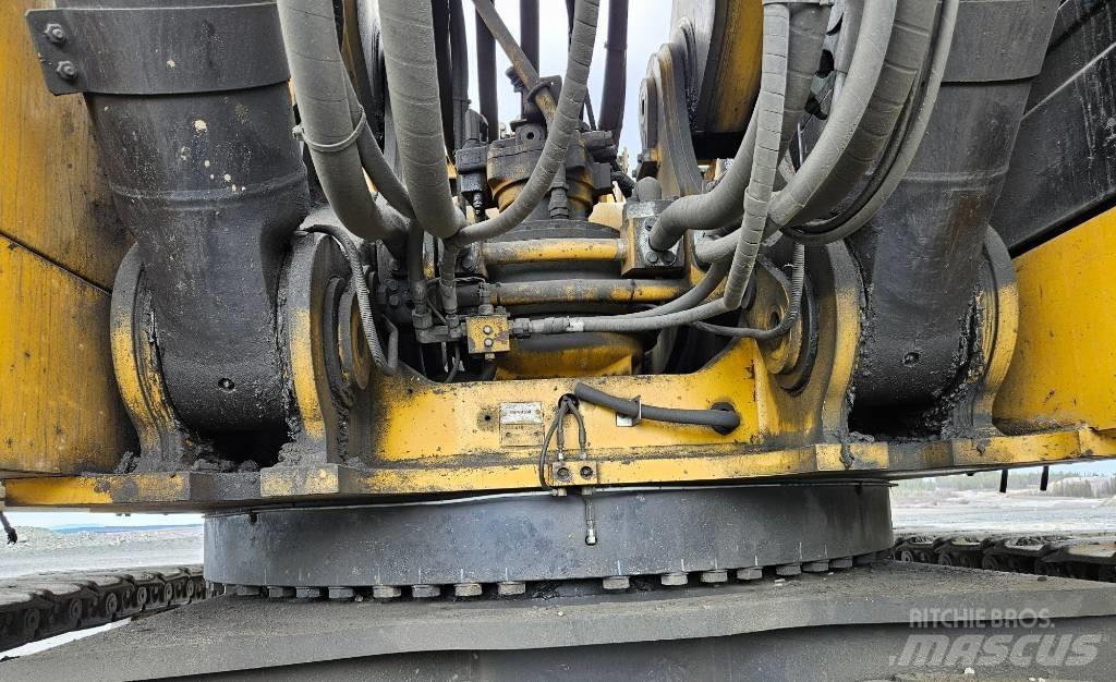 CAT 390 F Kāpurķēžu ekskavatori