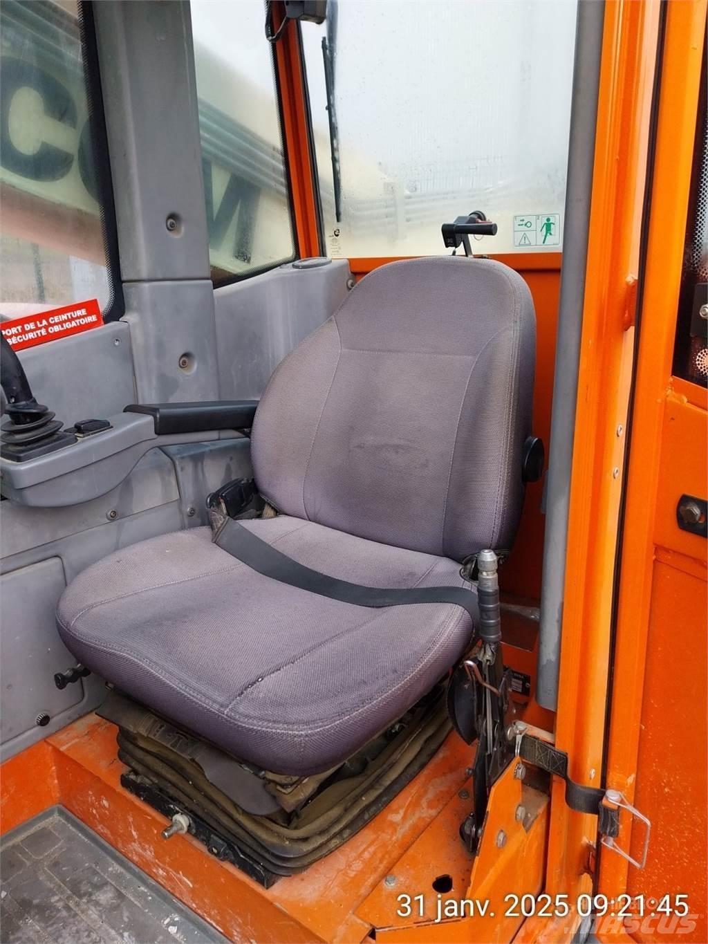 JLG 3513PS Teleskopiskie manipulatori