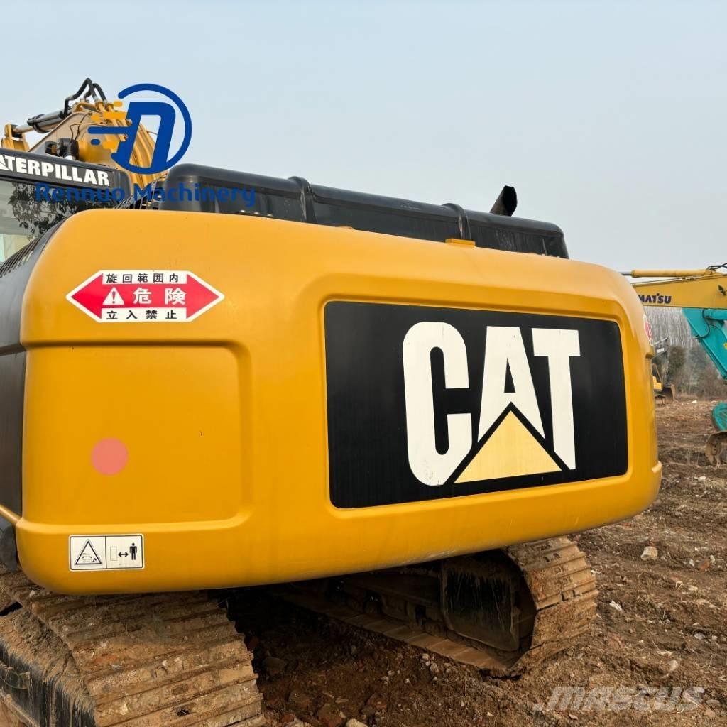 CAT 326D2 Kāpurķēžu ekskavatori