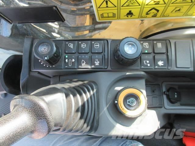 CAT 320 GC Kāpurķēžu ekskavatori