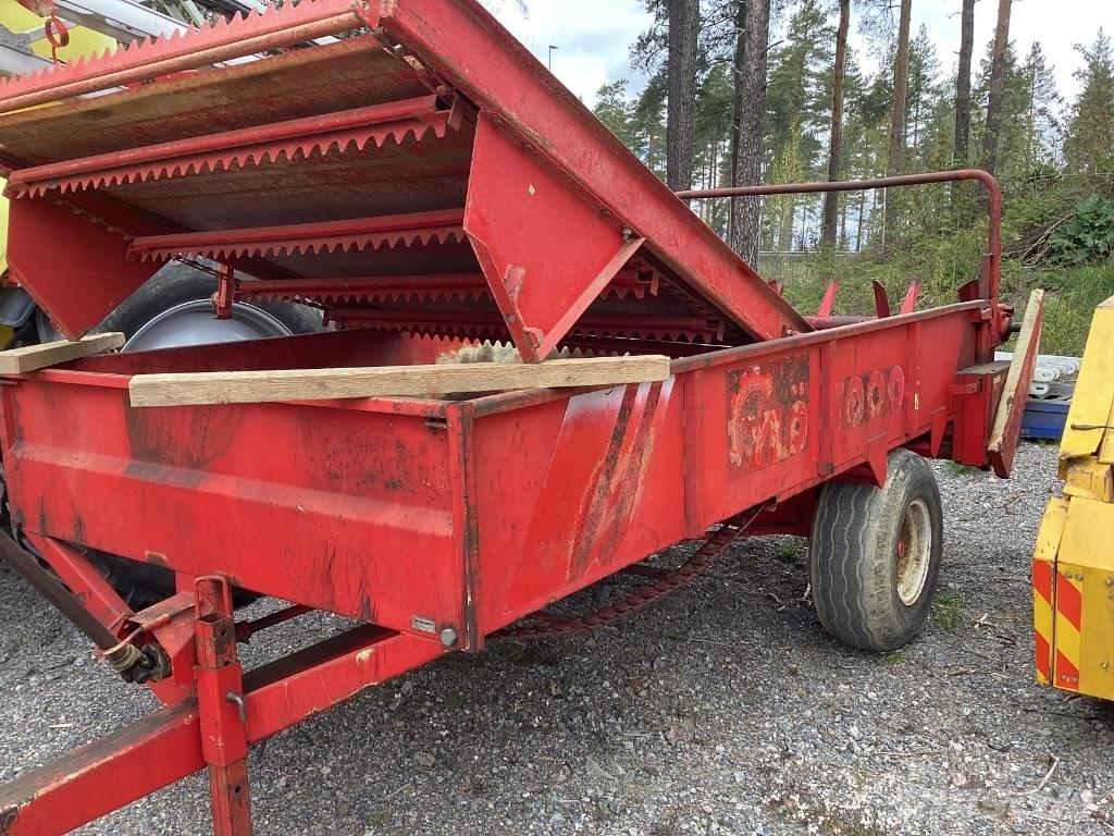 YLÖ 5000 Lopbarības piekabes