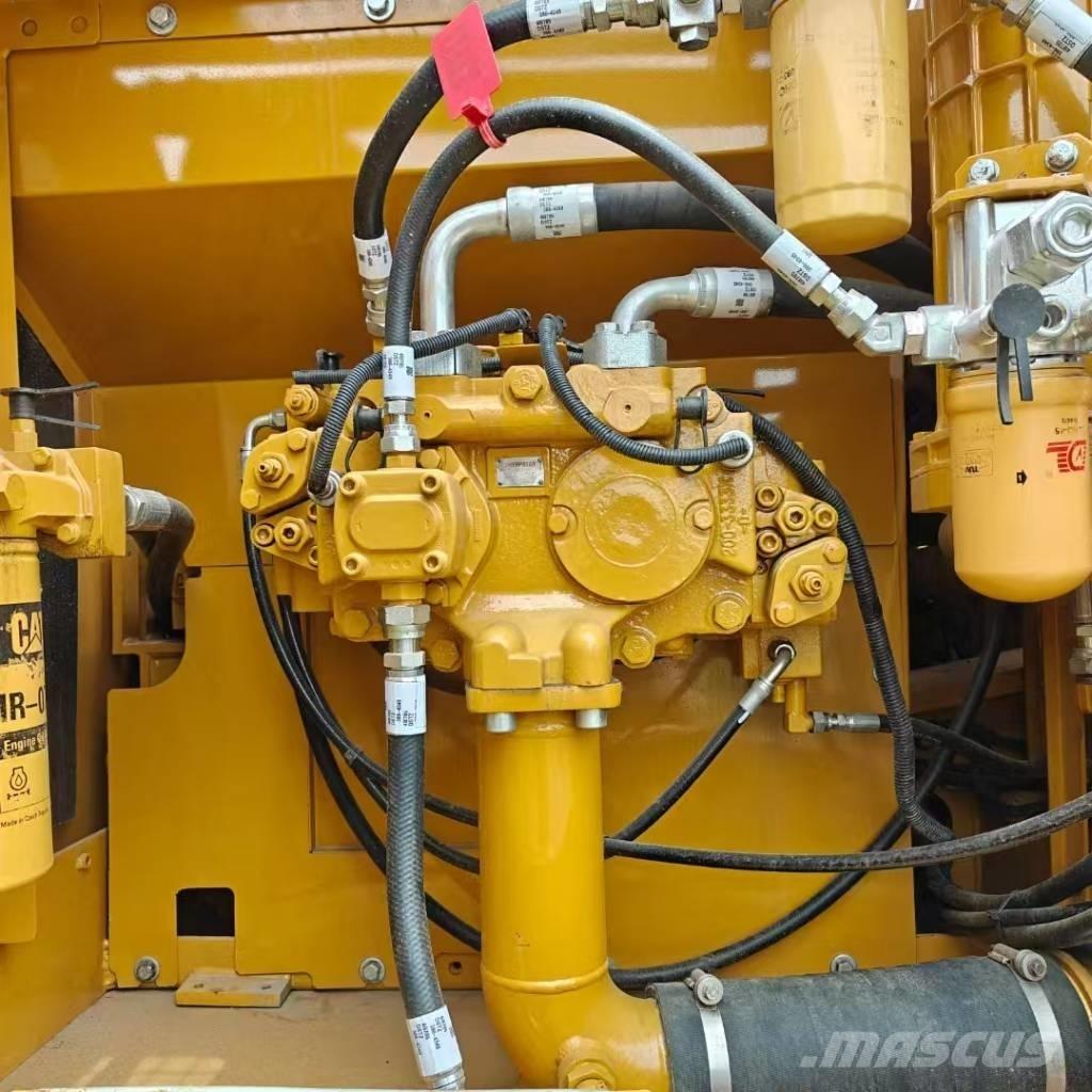 CAT 329 D Kāpurķēžu ekskavatori