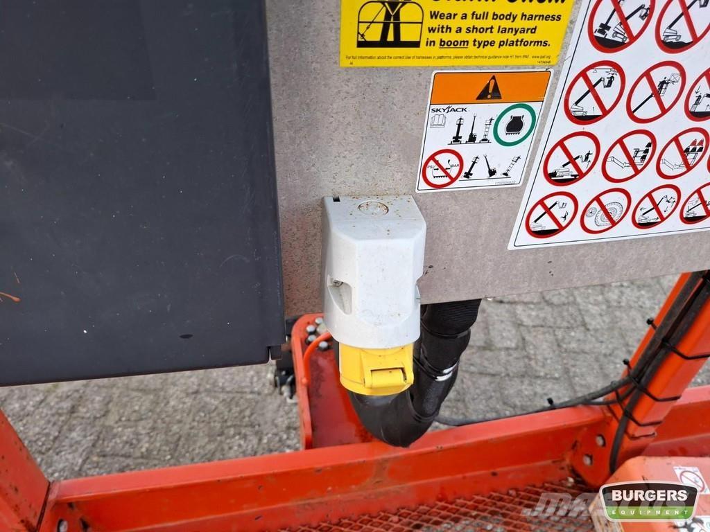 SkyJack SJ85 AJ Strēles pacēlāji