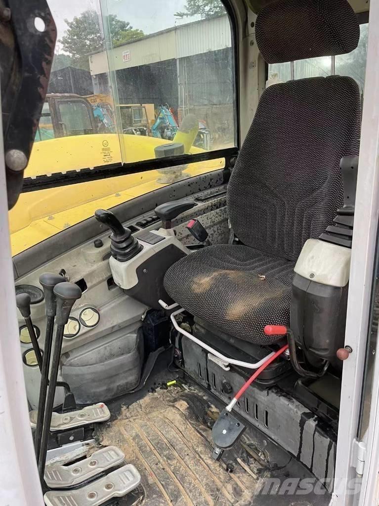 Wacker Neuson 8003 Vidēja lieluma ekskavatori 7 t - 12 t