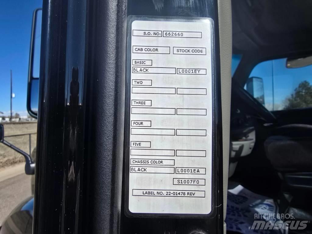 Peterbilt 579 Vilcēji
