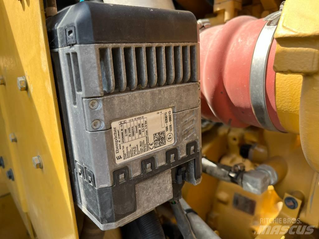 CAT 982M Iekrāvēji uz riteņiem