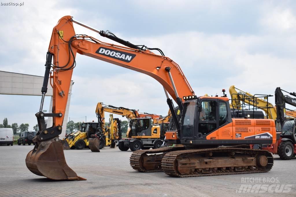 Doosan DX 300 LC-7 Kāpurķēžu ekskavatori