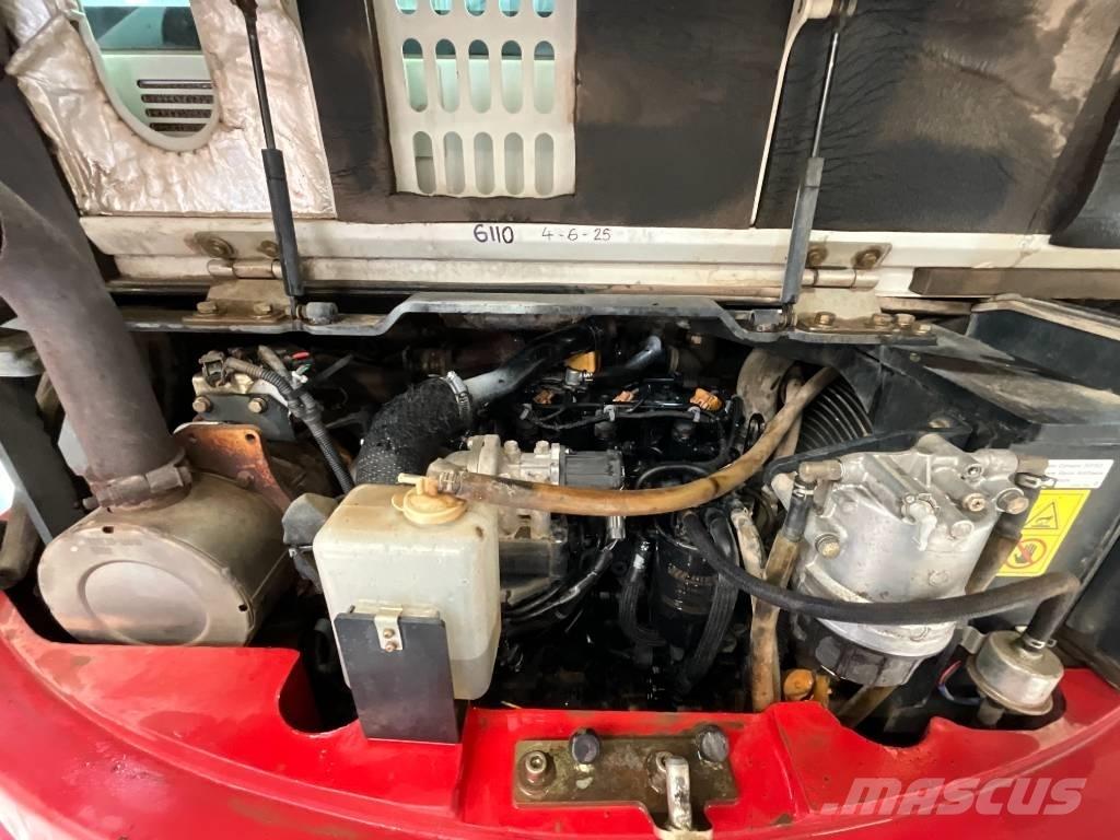 Takeuchi TB 280 FR Vidēja lieluma ekskavatori 7 t - 12 t