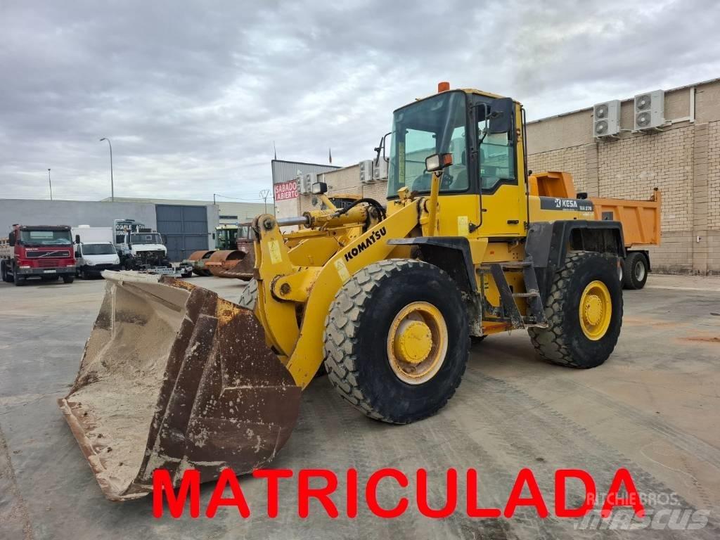 Komatsu WA 270-3 Iekrāvēji uz riteņiem