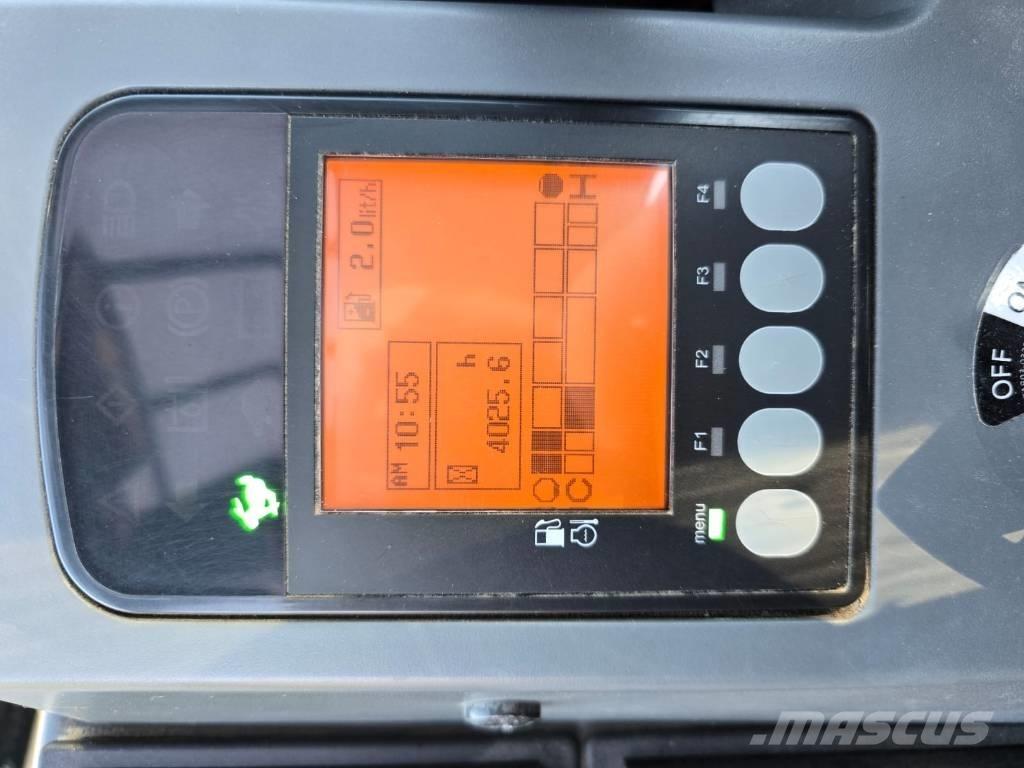 Yanmar SV 100 Vidēja lieluma ekskavatori 7 t - 12 t