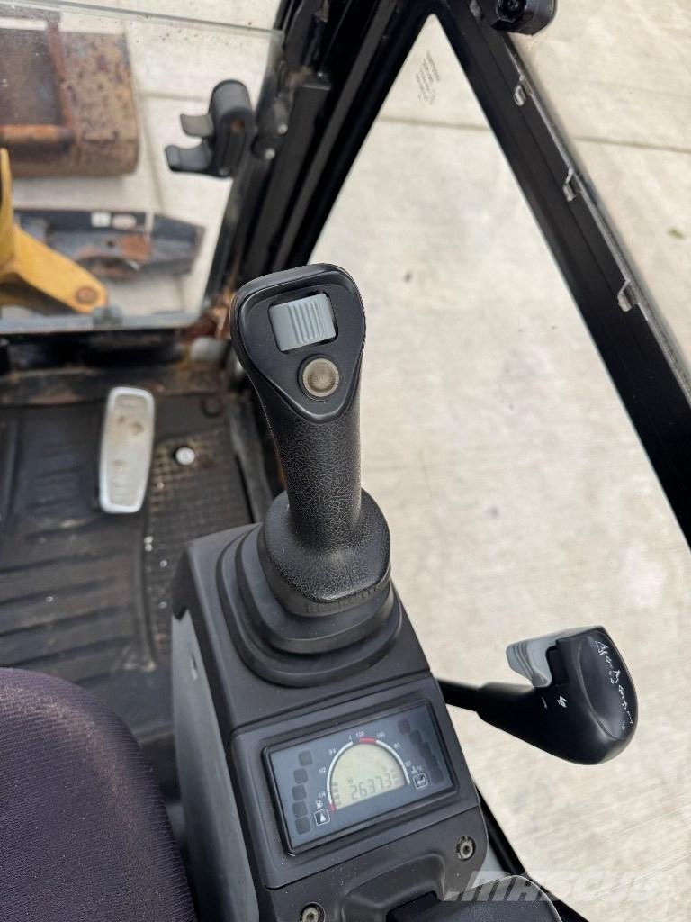 CAT 301.7 D Mini ekskavatori < 7 t