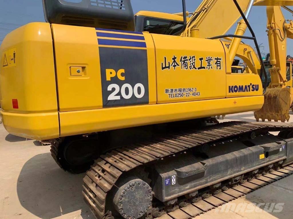 Komatsu pc200-7 Kāpurķēžu ekskavatori