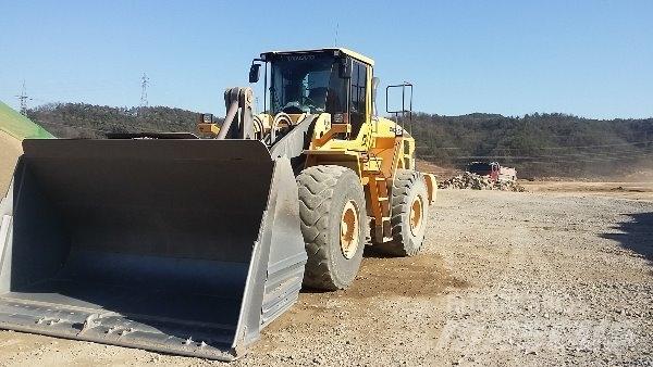 Volvo L180G Iekrāvēji uz riteņiem