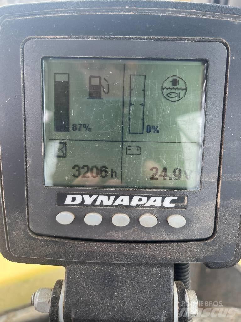 Dynapac CC 224 HF Divvalču grunts veltņi