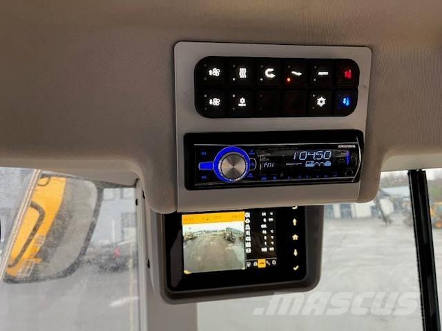 JCB 457 Iekrāvēji uz riteņiem