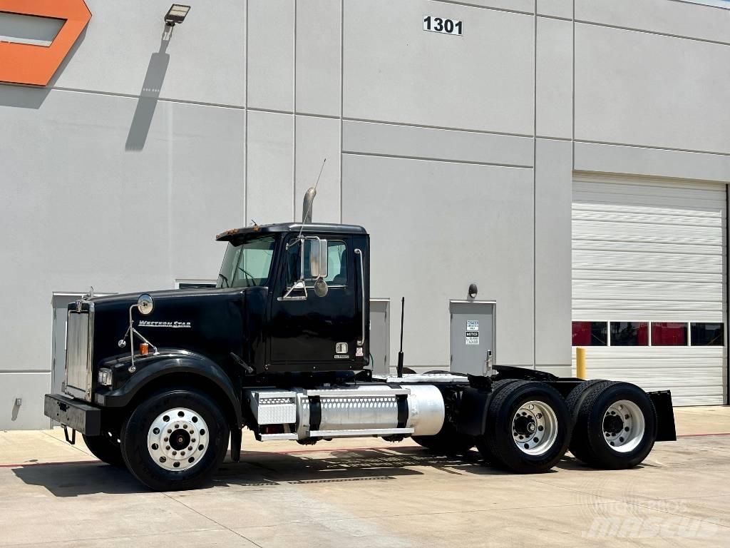 Western Star 4900 Vilcēji