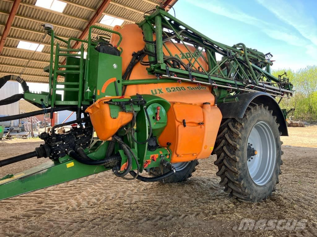 Amazone UX 5200 Piekabināmie smidzinātāji(miglotāji)
