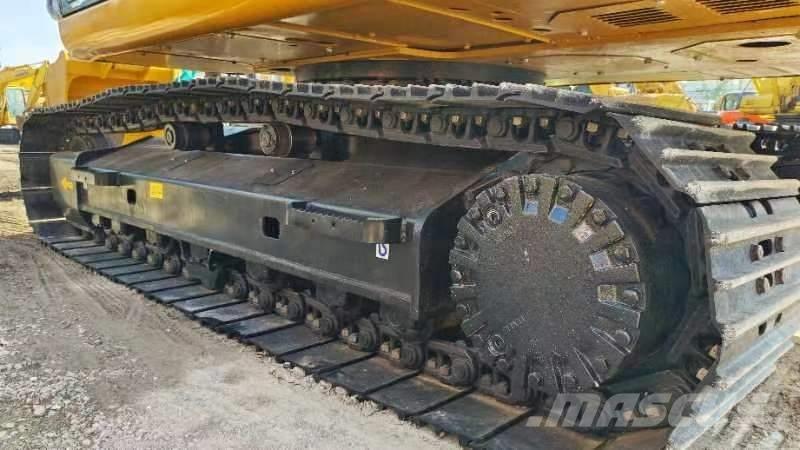 CAT 320D Kāpurķēžu ekskavatori