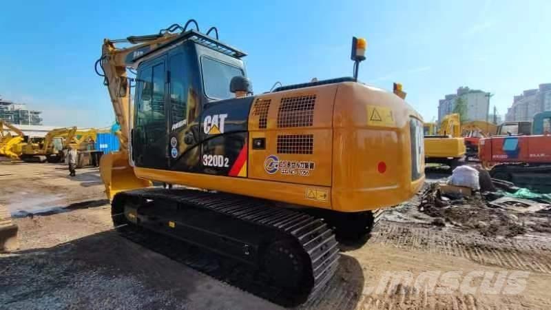 CAT 320D Kāpurķēžu ekskavatori